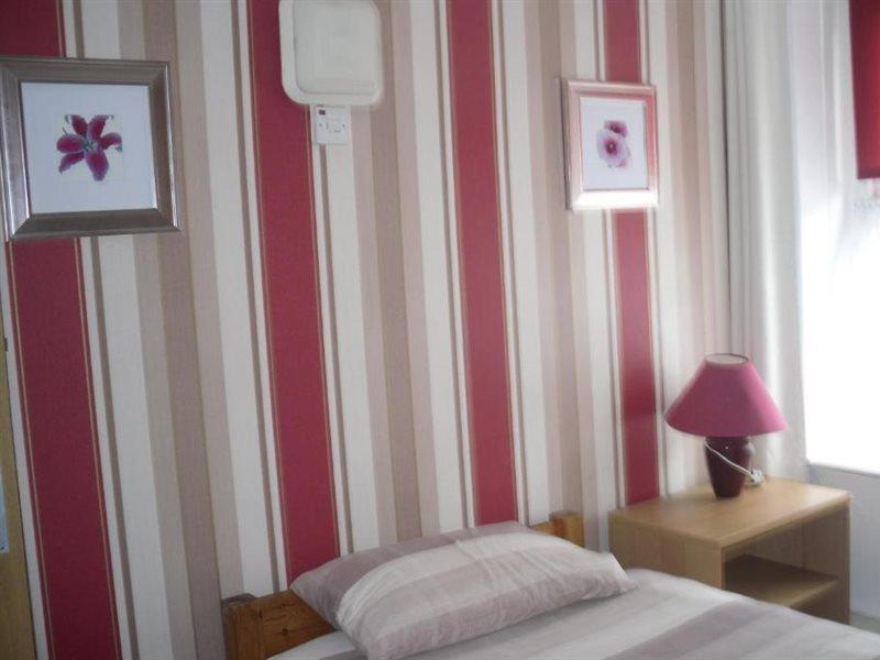 Llanion Lodge Saint Florence Extérieur photo
