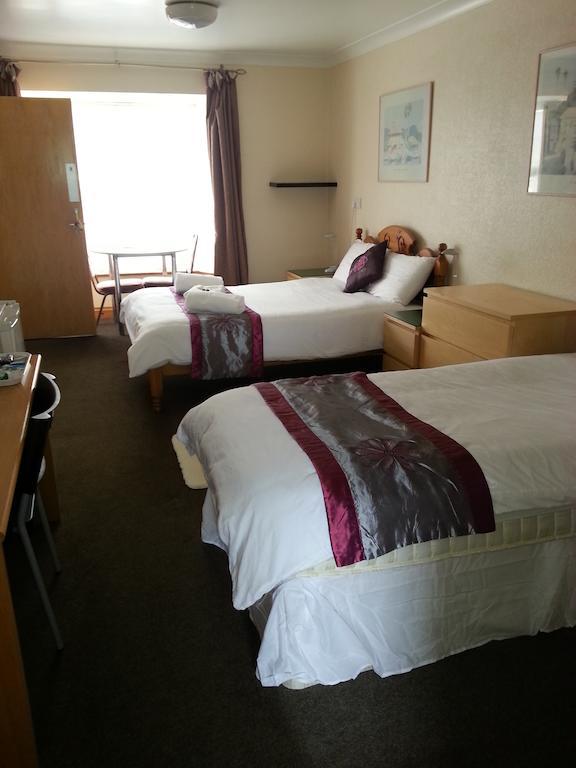 Llanion Lodge Saint Florence Chambre photo
